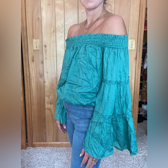 Free people top - Picture 2 of 3